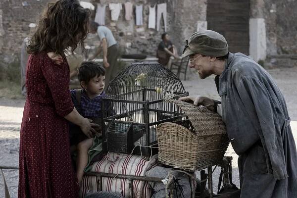 Příběh v dějinách - Epizoda 3 - Z filmu - Jasmine Trinca, Elio Germano