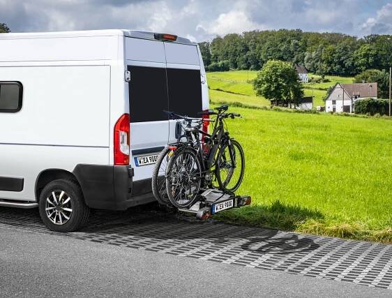 Výsuvný nosič jízdních kol pro tažné zařízení SD260, černý
