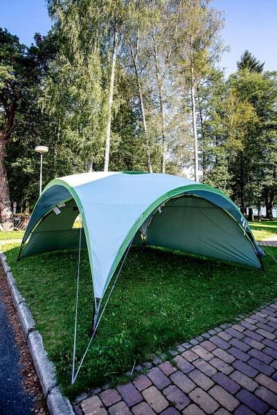 Coleman Event Shelter Suwall "L" (jednoduchá zástěna bez okének)