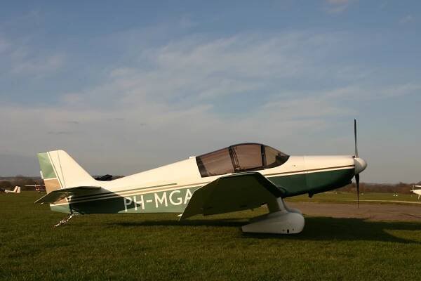 Lufthans custom aircraft building