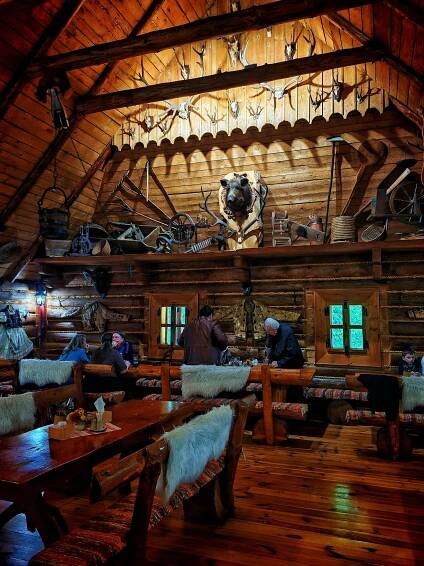 Fotogalerie • Koliba u Sv. Krištofa (Restaurace a pohostinství) • Mapy.com