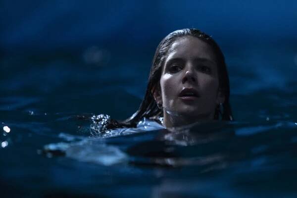Lodge 49 - Apogee - Z filmu - Sonya Cassidy
