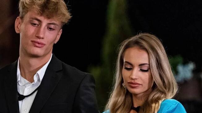 Zemětřesení v Love Islandu: Z Natálčina Davida se vyklubal sňatkový podvodník. Všechny tahal za nos – eXtra.cz