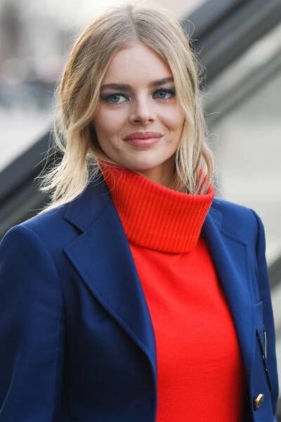 Například Samara Weaving má velice podobné rysy.