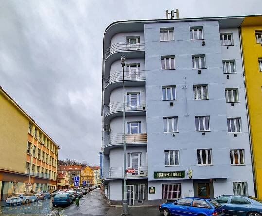 Pronájem Byt 2+kk, Adamovská, Praha 4 - Michle