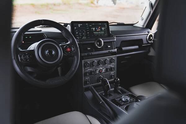 Za volantem Ineosu Grenadier: Auto, které chcete potřebovat