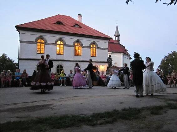 Akce na Valdštejně - Hrad Valdštejn