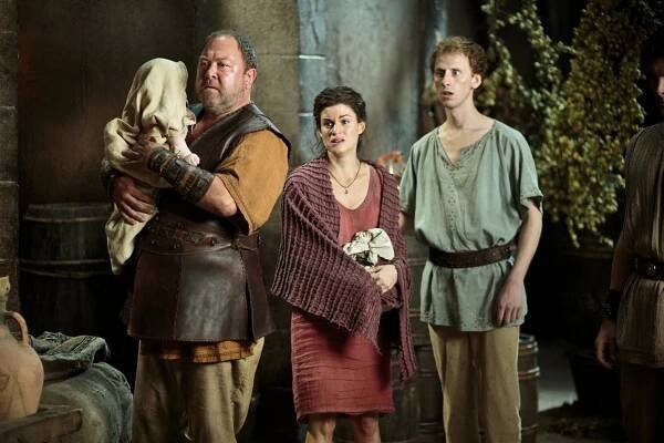 Atlantis - Twist of Fate - Z filmu - Jemima Rooper, Mark Addy, Robert Emms