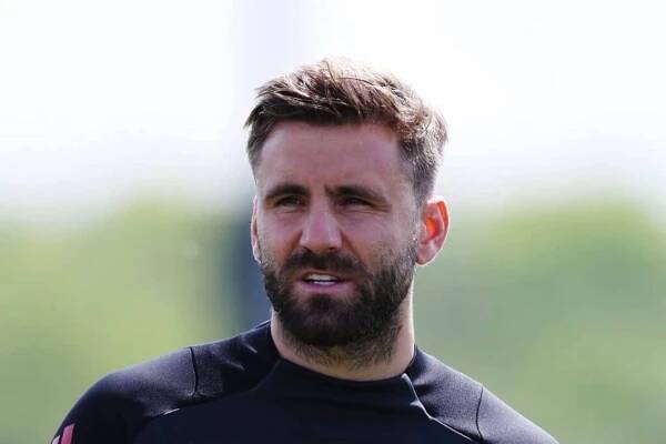 Luke Shaw says he felt like he was letting Manchester United down with injury troubles
