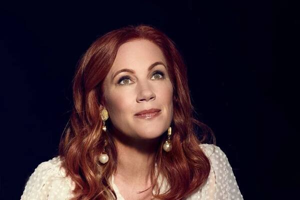 Star of Clueless, Elisa Donovan Picks AICR As Her Charity to Support Cancer Prevention and Survivorship