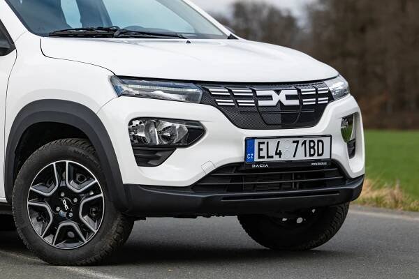 Dacia Spring Cargo: Tenhle malý prcek oddře spoustu práce. Neúnavně, tiše a levně