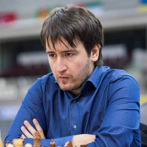 Chess masterclasses: interactive video lessons from professional players
