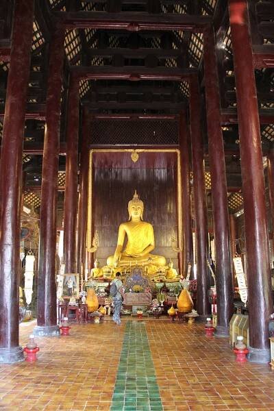 Interior of Wat Phan Tao temple in Chiang Mai