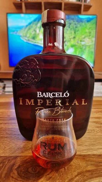 Recenze: Ron Barcelo Imperial Rare Blends Porto Cask