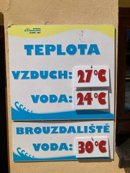 Galerie pro Dohřev vody a aquafitness na koupališti Červenka