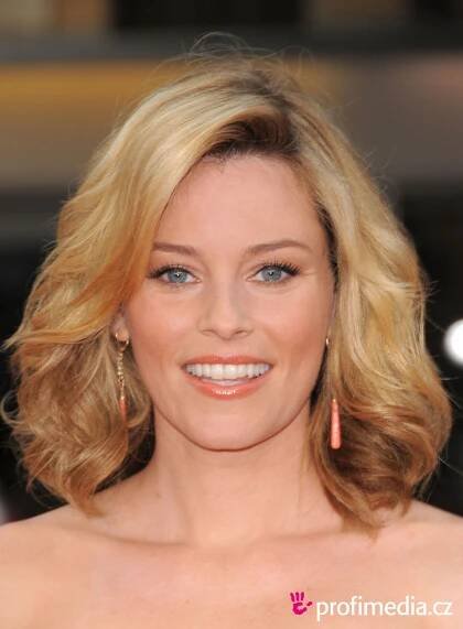 Elizabeth Banks - celebrity účes - HappyHair