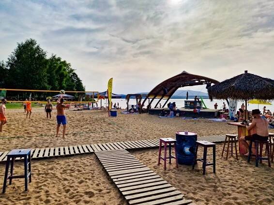 Tropický den na Šumavě, ve Vyšším Brodě 32,8 °C