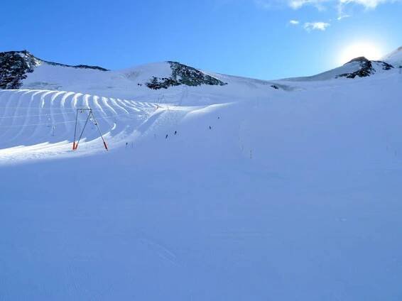 Slope offering Saas-Fee