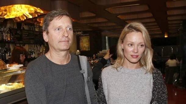 Jak bydlí Linda Rybová a David Prachař? Zdevastovaný mlýn za 600 tisíc proměnili v luxusní sídlo - Médium.cz