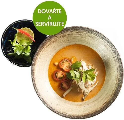 Tom Kha Kai - Thajská kuřecí polévka s kokosovým mlékem ze Sia