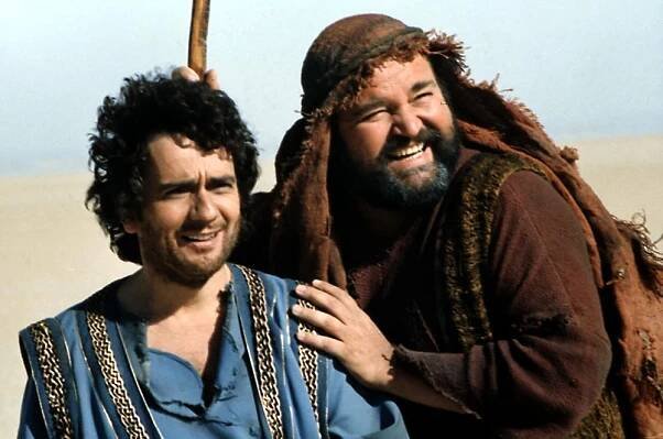 WHOLLY MOSES, Dudley Moore, Dom DeLuise, 1980