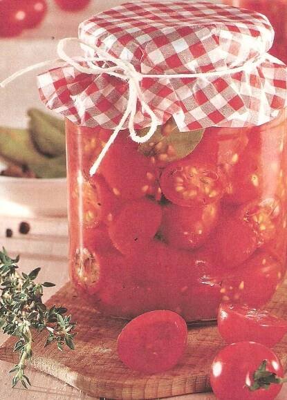Recept: Sterilovaná rajčata