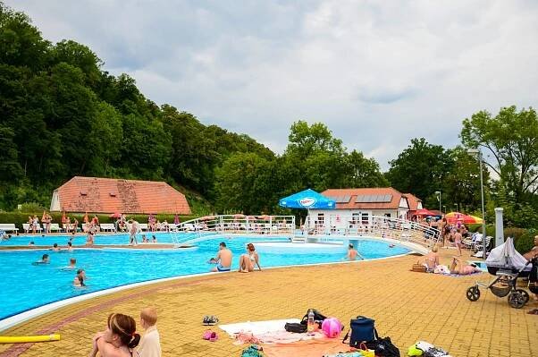 Koupaliště Hluboká nad Vltavou - Hluboká nad Vltavou, Jižní Čechy | Regiontourist.cz