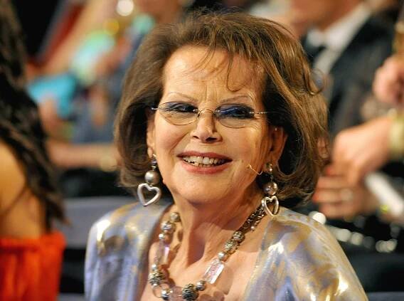 Foto: Odešla velká filmová hvězda. Claudia Cardinale navštívila také Česko