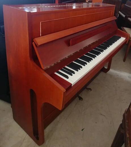 Otto Bach Upright Piano (290)