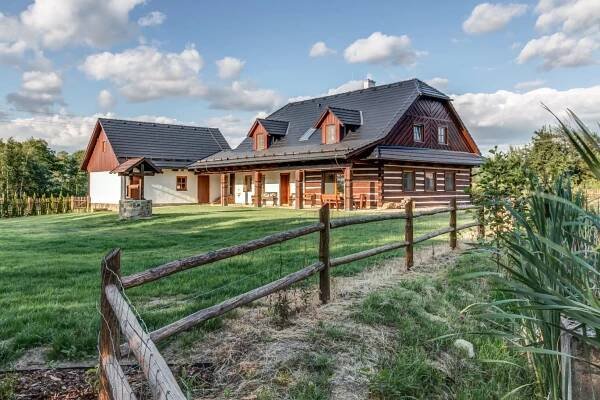 Fotka: Roubenka Flora na Vysočině