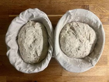 Pětizrnný chléb (po 10 letech) – Maškrtnica
