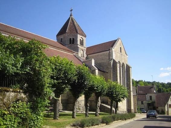 Súbor:Sacy-eglise1.JPG