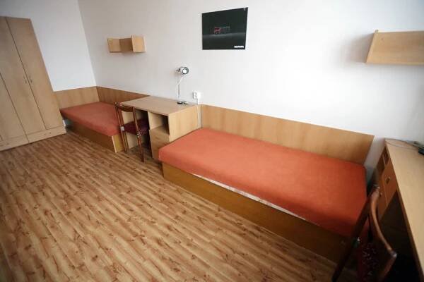 O domově mládeže | Střední škola informatiky, poštovnictví a finančnictví Brno