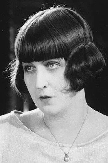Suzanne Marwille herečka