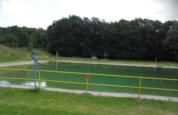 Koupaliště Zavadilka