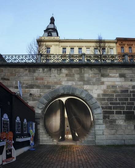 Opravené kobky na pražských náplavkách hledají nájemce