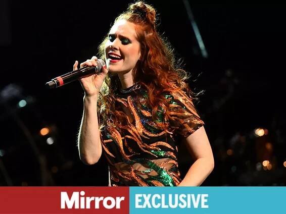 Kate Nash takes foul-mouthed swipe at Rod Stewart and Denise Welch at Glastonbury