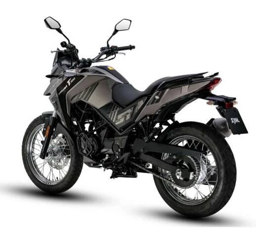 Sym SYMNH T 300 černá