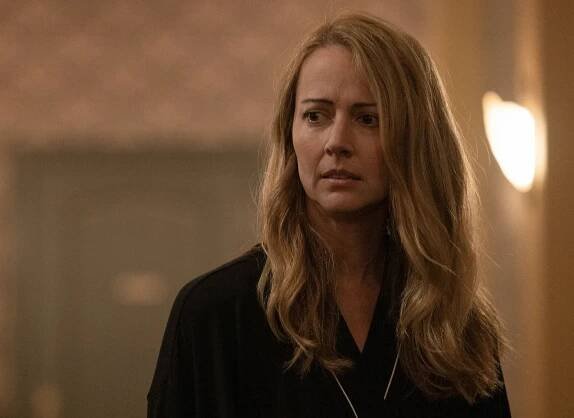 Amy Acker - Všímavá chůva - Hale Fellow Well Met - Z filmu