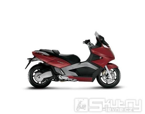 Gilera GP 800 | Skutry.cz