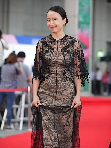 Jeon Do-yeon - Wikipedia