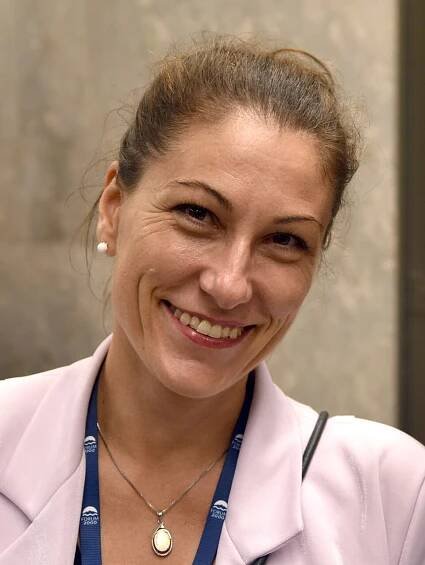 Soubor:Eva Decroix (2024).jpg – Wikipedie
