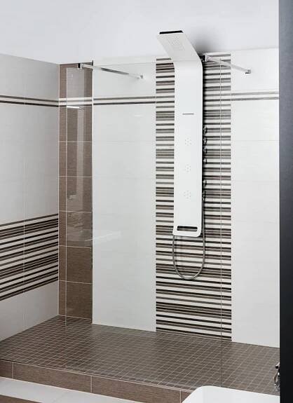 Sprchový panel SIKO na stěnu s pákovou baterií bílá ALUSHOWER