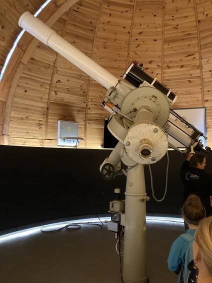 Hvězdárna a planetárium Hradec Králové - ZŠ a MŠ Podhorní Újezd a Vojice 