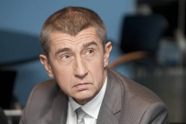 Babiš musí k soudu za šíření poplašné zprávy, že bude pronásledovat velké ryby
