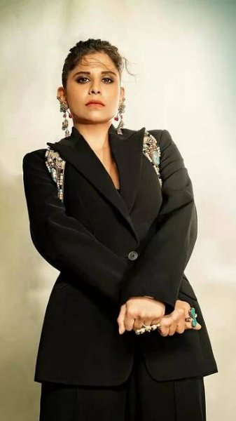 Stunning pictures of Sai Tamhankar