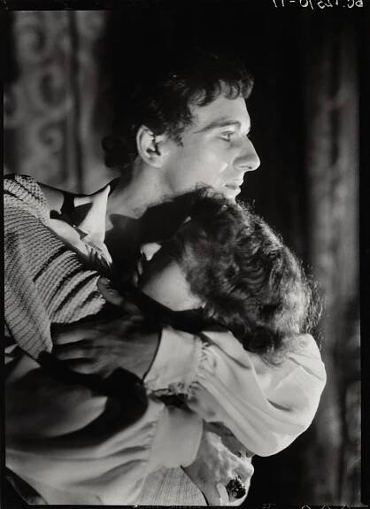     John Gielgud; Dame Peggy Ashcroft as Romeo and Juliet in 'Romeo and Juliet',    by Howard Coster,    1935,    NPG x14505,    © National Portrait Gallery, London