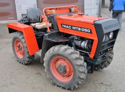 MT8 050 4x4 - Prodám traktor MT8 050 , výborný stav ,červen 2015 provedena generální opr - agroBAZAR / TRAKTORY / viniční