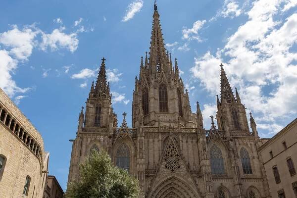 The 60 Best Things to Do in Barcelona - TicketLens Magazine