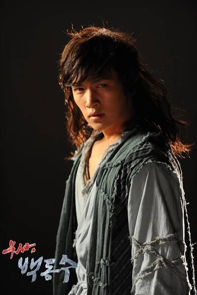 Warior Baek Dong Soo-02.jpg